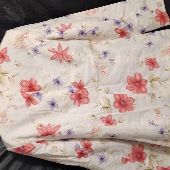 Chadwick's Linen cotton blend floral button blazer - Picture 3 of 8